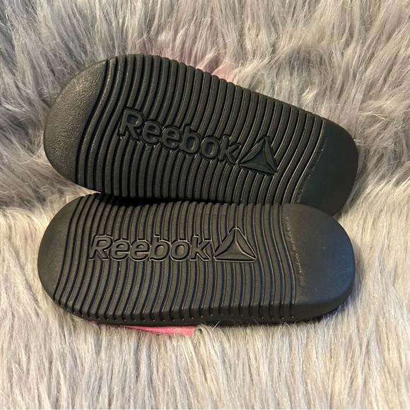 Reebok Slides Girls Size 13 Pink Black‎ Sparkly Glitter Slip On Sandals Shoes - Picture 7 of 7